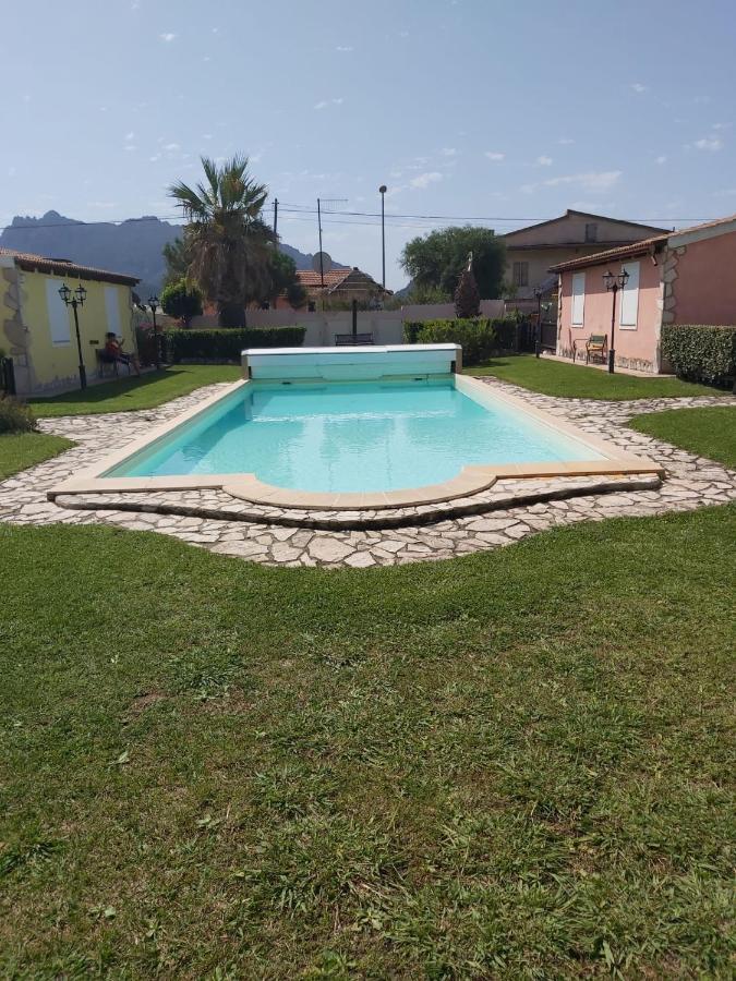 Вилла Casa Dalena Lu Razzoni Экстерьер фото