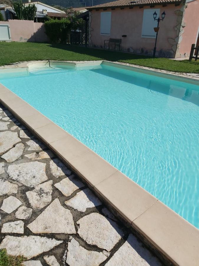 Вилла Casa Dalena Lu Razzoni Экстерьер фото